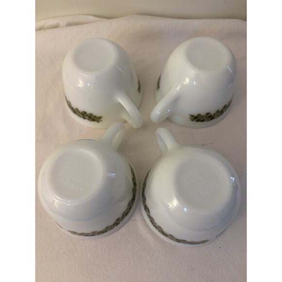 4 Vintage Pyrex Corelle Spring Blossom Green Crazy Daisy Coffee Tea Cup Mugs - Picture 8 of 9